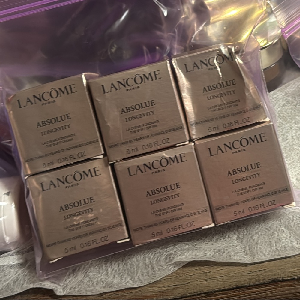 Lancôme Absolue Revitalizing Mini face cream